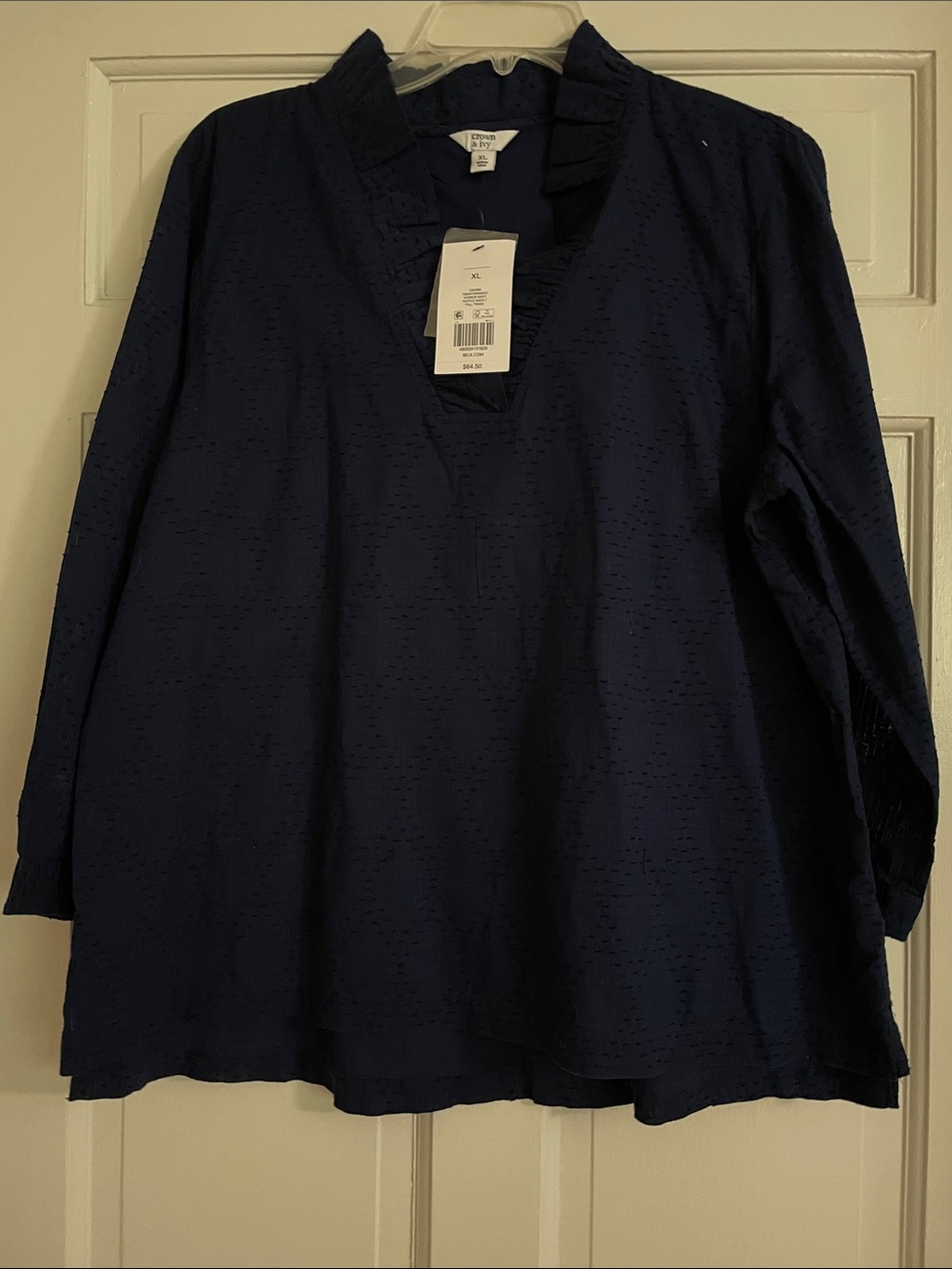 Crown &Ivy XL NWT shirt